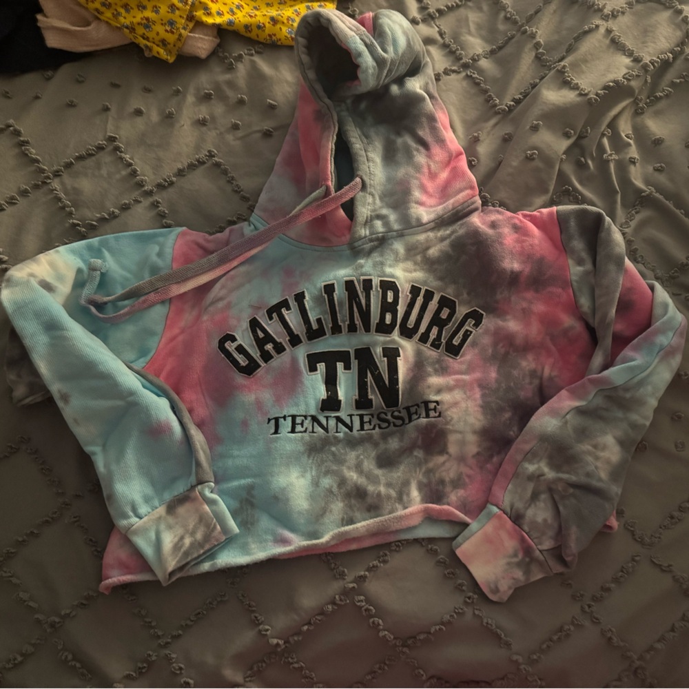 Tie-Dye Gatlinburg TN Crop Hoodie